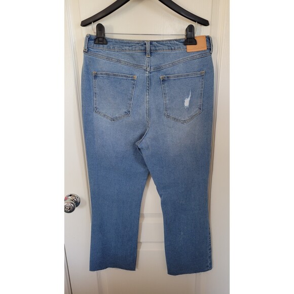 Women's Avec Les Filles Black High Rise Distressed Cropped Straight Leg Jeans - Picture 2 of 4